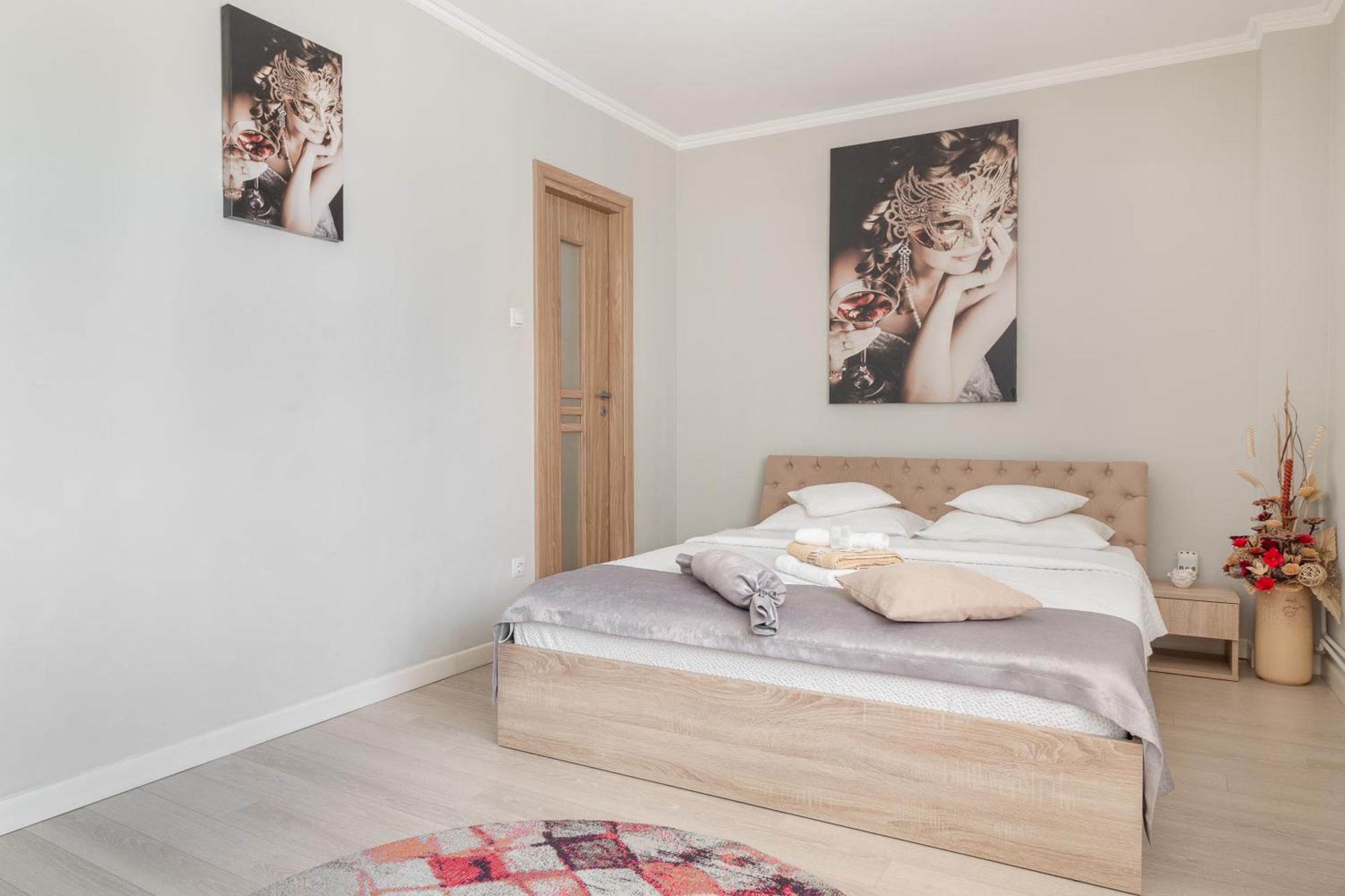 Venezia Studio Apartment Орадя Экстерьер фото